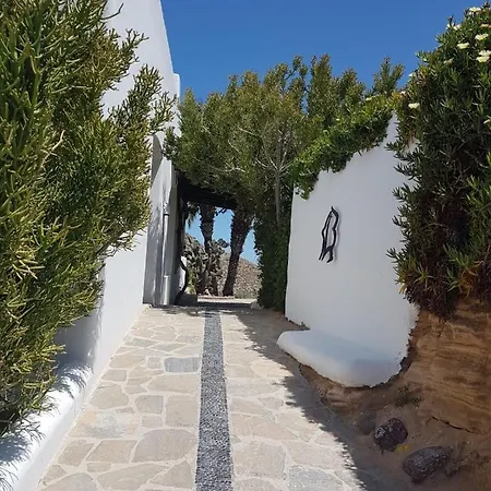La Almendra Y El Gitano Hotell