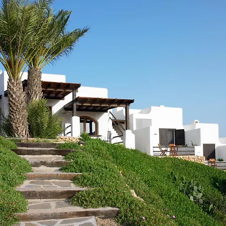 La Almendra Y El Gitano Hotel Agua Amarga (Almeria)