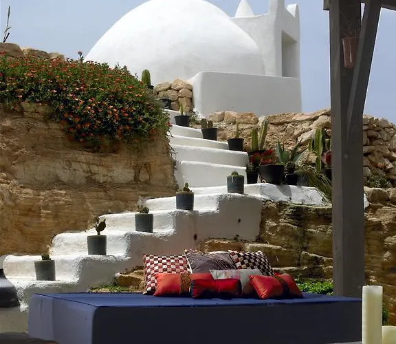 La Almendra Y El Gitano Otel Agua Amarga (Almeria)